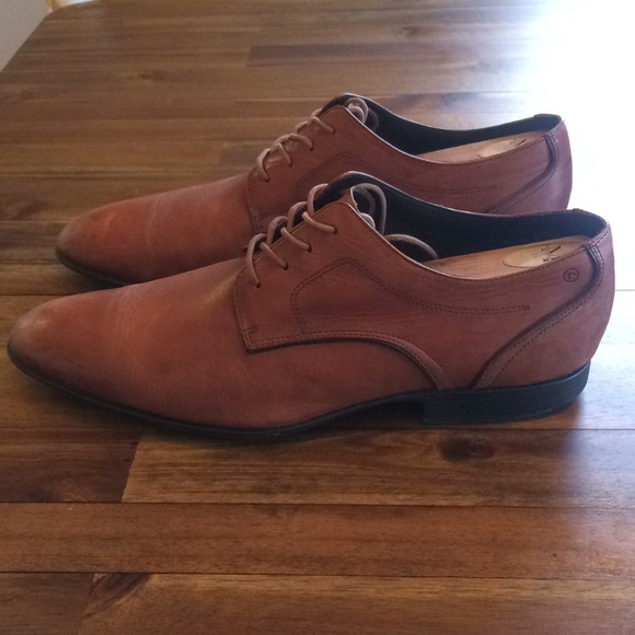 Rockport British Tan Brogue Style Dress Shoe - Picture 5 of 5